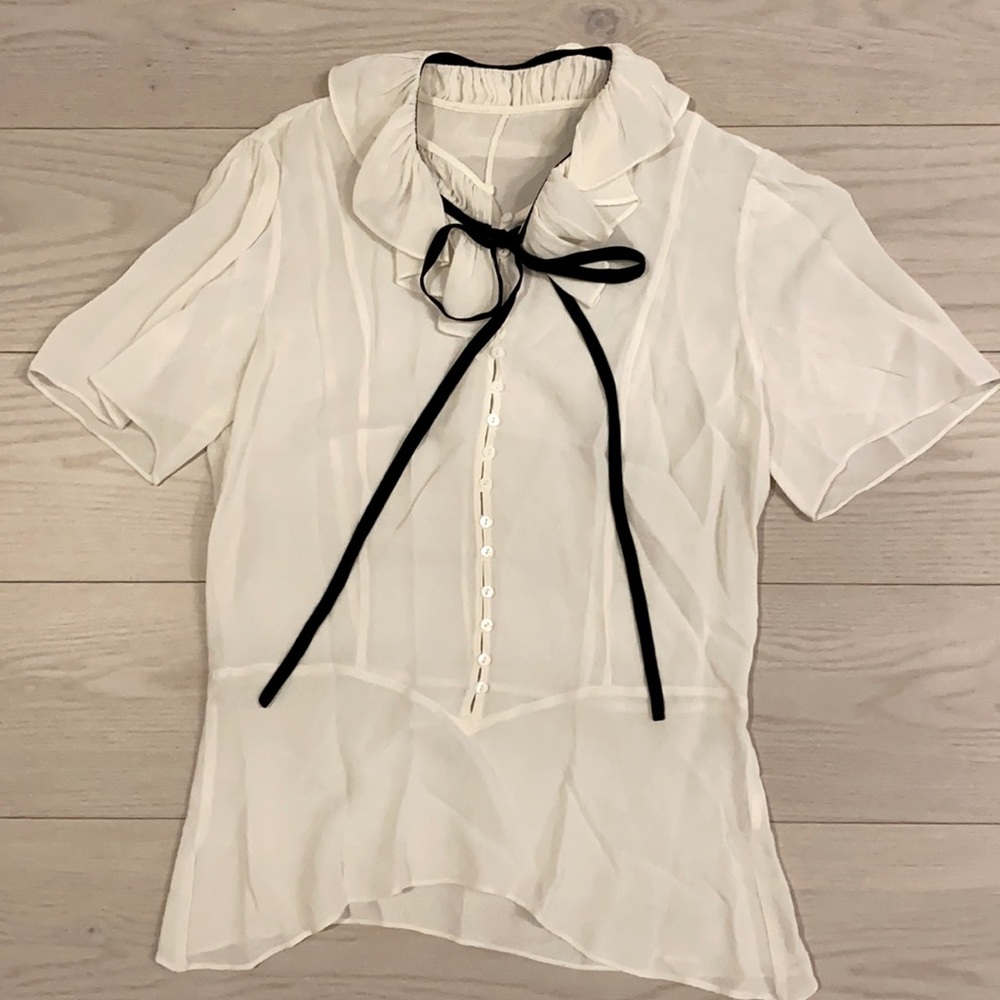 Bow Tie front button blouse off white